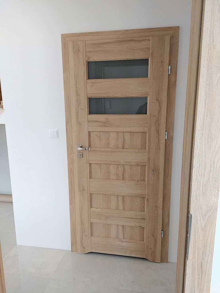 Drzwi w okleinie drewnopodobnej Wieliczka 08