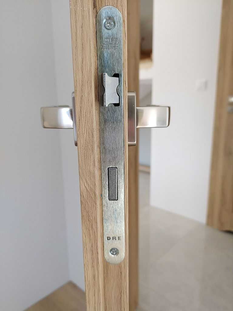 Drzwi w okleinie drewnopodobnej Wieliczka 14