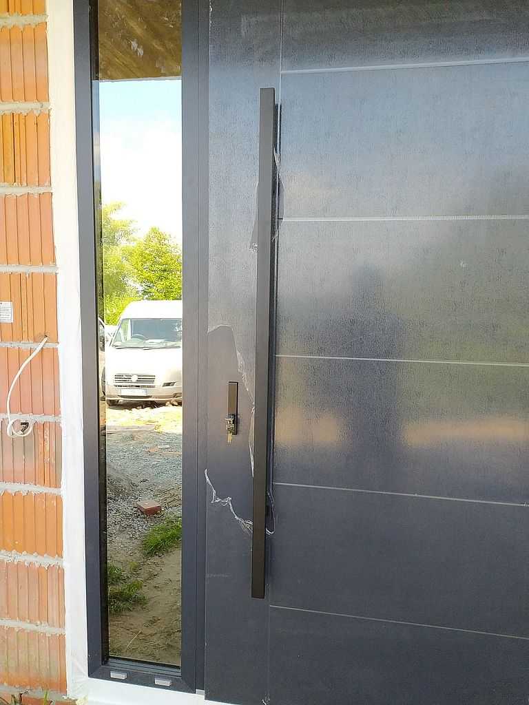 Drzwi z naświetlem bocznym Wieliczka 02